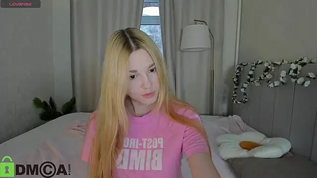 Sylvia Ortiz online show from November 13, 2025, 10:03 am