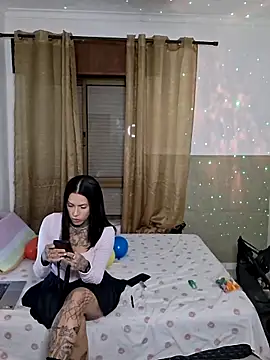 Snapshot of Tigresa23 chatting on May 8, 2026, 3:34 am Tigresa23 online show from May 8, 2026, 3:34 am