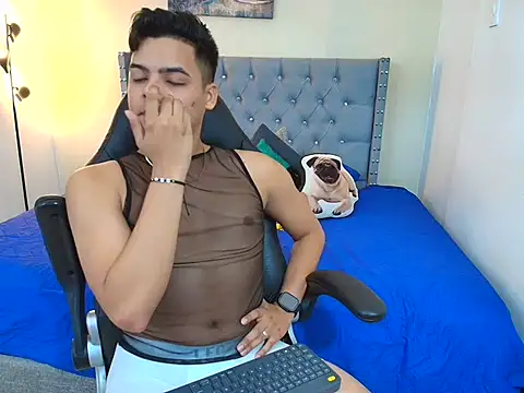 Snapshot of stewart_mateo_ chatting on September 18, 2025, 2:35 am stewart mateo  online show from September 18, 2025, 2:35 am