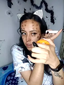 Queen Ashly online show from October 28, 2025, 1:53 am