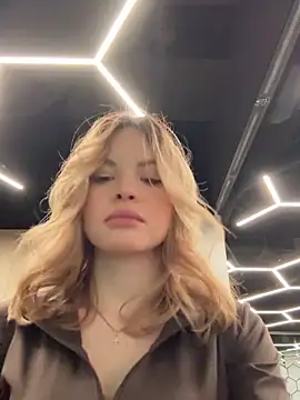 SMELLSEX online show from October 28, 2025, 6:32 pm