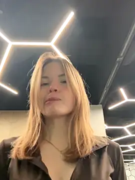 SMELLSEX online show from November 12, 2025, 6:41 pm