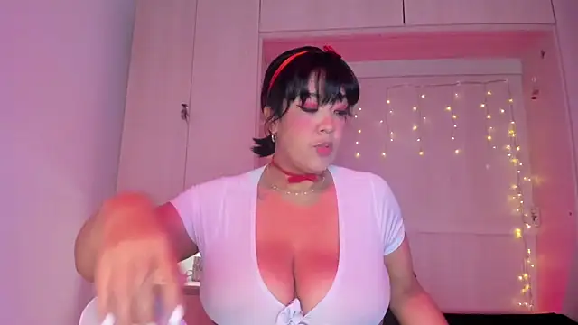 VickyRuiz  online show from February 4, 2026, 12:11 pm