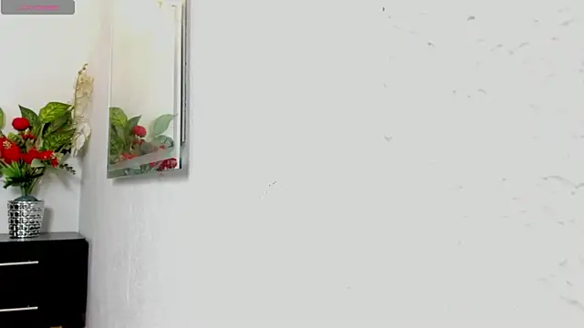 Candy Hott7 online show from November 24, 2025, 8:08 pm