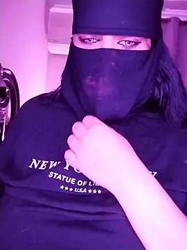 lilyan12 online show from March 21, 2026, 2:16 am