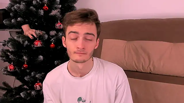 spider    man online show from December 14, 2025, 4:34 pm