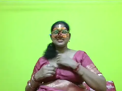 Snapshot of kavya1 chatting on September 9, 2025, 6:18 pm kavya1 online show from September 9, 2025, 6:18 pm