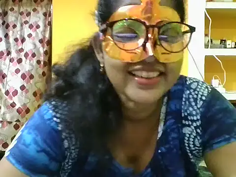 Snapshot of kavya1 chatting on September 19, 2025, 1:12 pm kavya1 online show from September 19, 2025, 1:12 pm