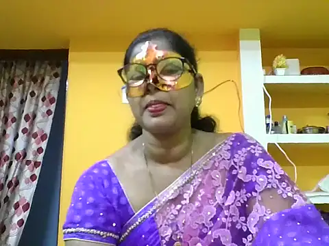 Snapshot of kavya1 chatting on October 8, 2025, 1:42 pm kavya1 online show from October 8, 2025, 1:42 pm