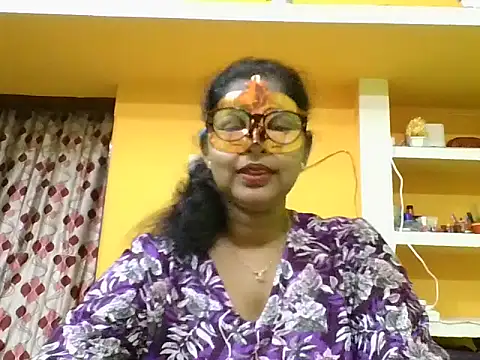 Snapshot of kavya1 chatting on October 21, 2025, 1:45 pm kavya1 online show from October 21, 2025, 1:45 pm