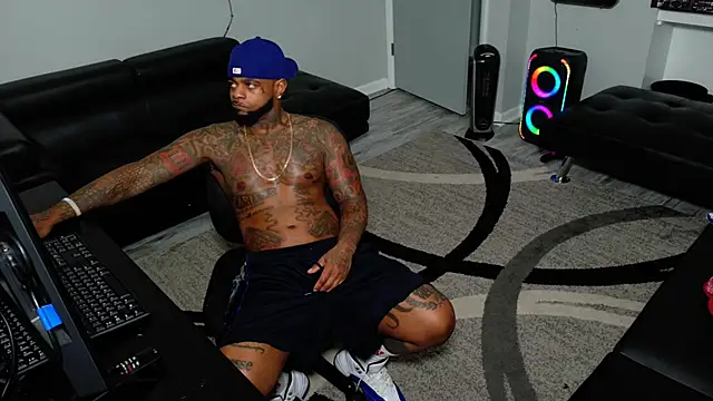 SLANGONDEMHOES online show from February 8, 2026, 4:21 pm