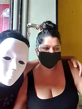 Hottie couple69 online show from September 17, 2025, 8:05 am