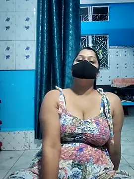 Hottie couple69 online show from October 8, 2025, 6:05 pm