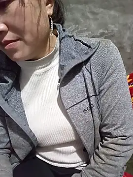 Fienjr online show from February 8, 2026, 8:07 am