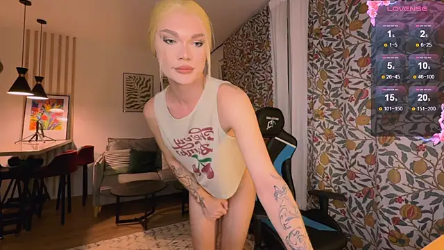 Snapshot of my-muse chatting on October 5, 2025, 5:44 pm my-muse online show from October 5, 2025, 5:44 pm