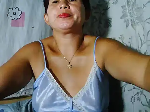 sweet candiceee online show from December 4, 2025, 6:38 pm