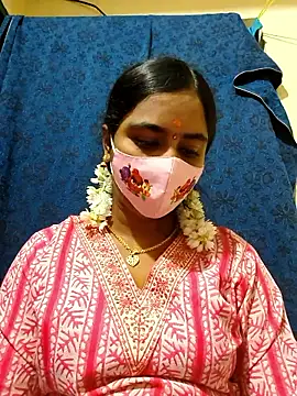 mini-queen online show from January 10, 2026, 11:01 am