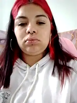 snow belle online show from February 19, 2026, 1:29 pm