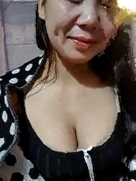 Binjt online show from December 1, 2025, 11:37 am