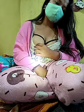 cherrylady8008 online show from December 20, 2025, 5:14 am