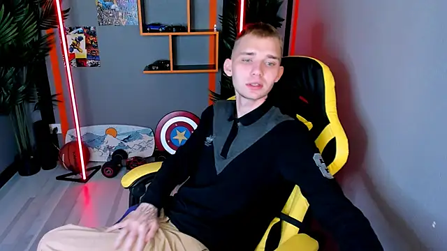 TimBlaks online show from October 17, 2025, 9:28 pm