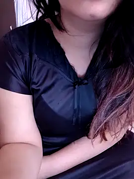 Dimple sexxy online show from April 13, 2026, 7:03 am