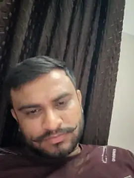 Frvgggghh online show from March 23, 2026, 9:52 pm