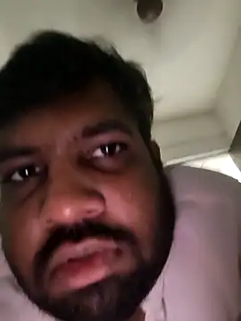 vinay smalldick online show from March 17, 2026, 3:37 pm