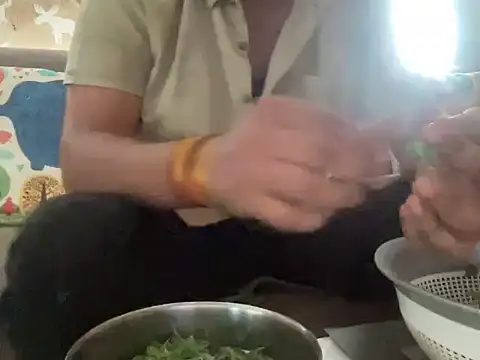 Snapshot of chiikuloveu chatting on March 9, 2026, 9:35 am chiikuloveu online show from March 9, 2026, 9:35 am