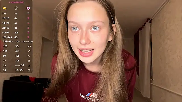 CharlynDini online show from September 22, 2025, 3:14 pm