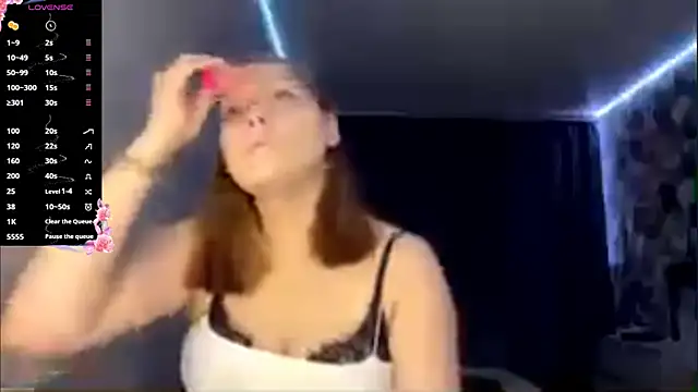 SwiiSweet online show from November 5, 2025, 4:07 pm