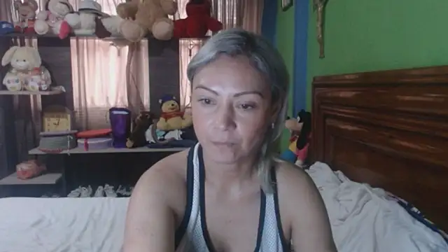  Charlize theron  online show from January 6, 2026, 9:18 pm