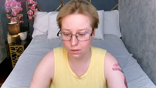 AlexandraGreen online show from March 5, 2026, 9:22 pm