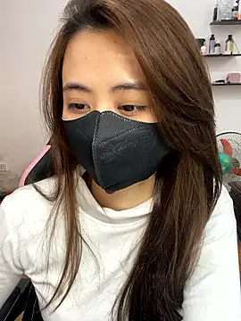 Mochi21 online show from January 12, 2026, 3:56 am