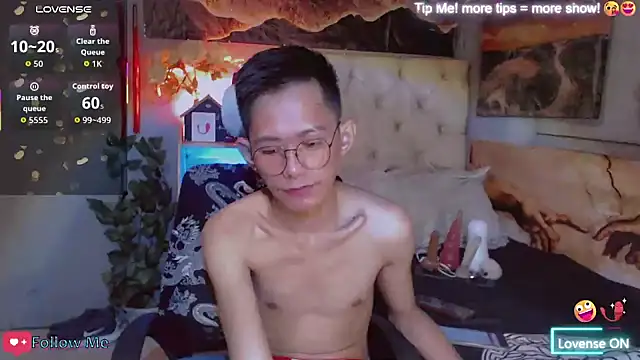 Skinny CumLoader69 online show from October 21, 2025, 8:42 pm