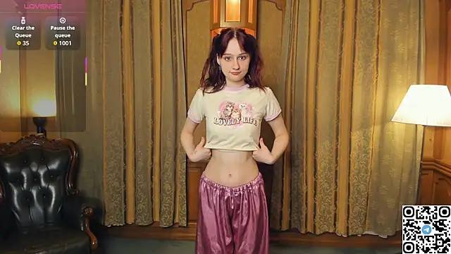 KatyKufel online show from April 11, 2026, 8:02 pm