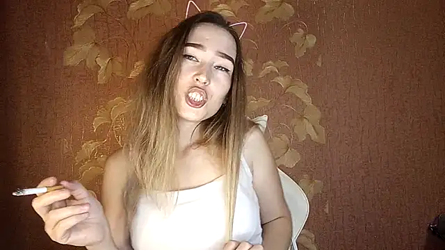 Awora Wolf online show from September 17, 2025, 5:25 pm