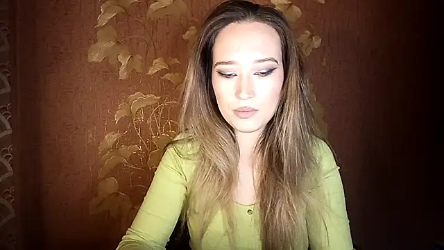 Awora Wolf online show from November 14, 2025, 10:29 pm