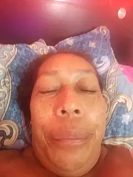 Naomi-Mature online show from October 22, 2025, 9:09 am