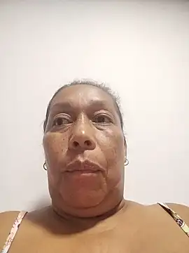 Naomi-Mature online show from June 7, 2026, 10:19 am