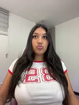 SharaRous online show from May 27, 2026, 12:07 am