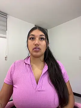 SharaRous online show from June 7, 2026, 12:59 am