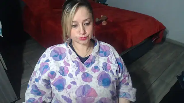 Snapshot of Brenda_bigtitis chatting on March 17, 2026, 3:11 am Brenda bigtitis online show from March 17, 2026, 3:11 am