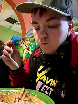 chiptheftmboy online show from January 8, 2026, 10:56 pm