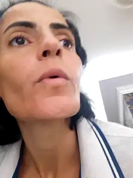 Gecenin Kralicesi online show from October 31, 2025, 8:37 am