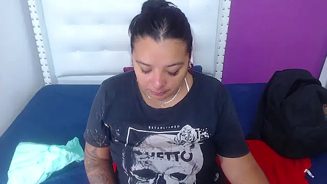 fat naughtyass online show from February 3, 2026, 2:00 pm