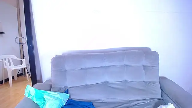 fat naughtyass online show from February 26, 2026, 2:05 pm