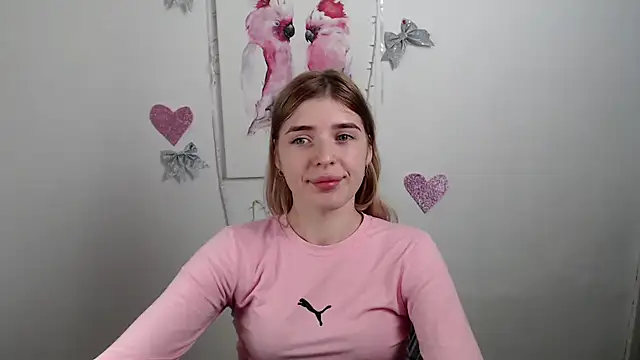 JuiceLips   online show from December 18, 2025, 8:37 pm