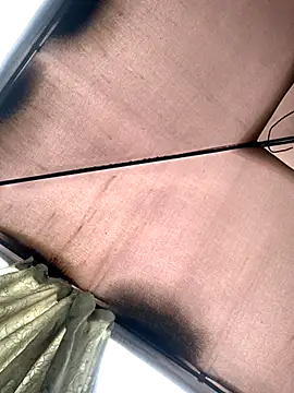 KloePink  online show from December 2, 2025, 12:10 pm