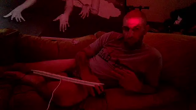 Hothotboyg online show from June 10, 2026, 12:00 am